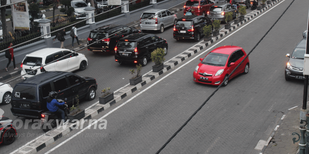 Papan Iklan di Jalan